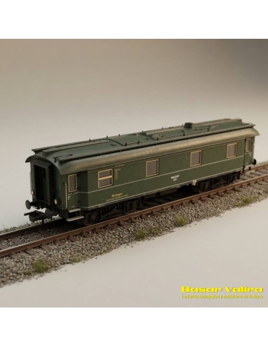 Hobbytrain H23901 - DRG 4-Axle Passenger Coach Ep. II - N