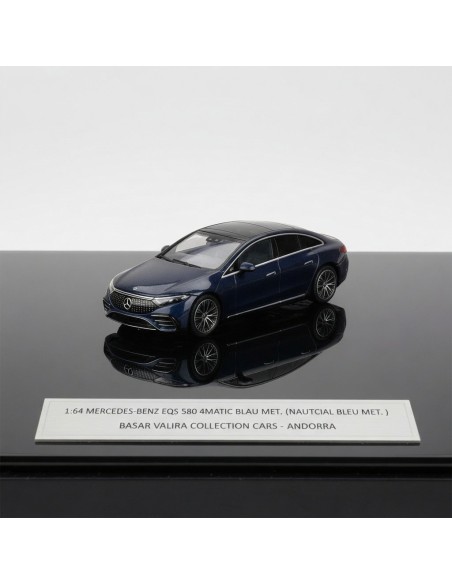 MINI GT MGT00559-L - Mercedes-Benz EQS 580 4MATIC Nautical Blue Metallic 1/64 | Basar Valira