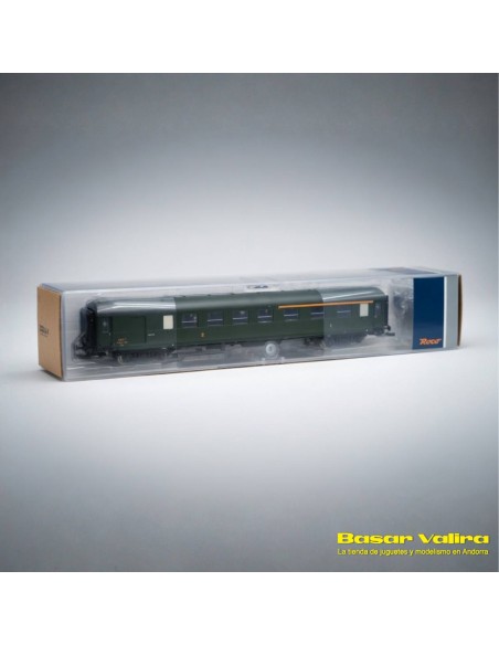 Buy Roco 6200008 - SNCF Passenger Coach H0