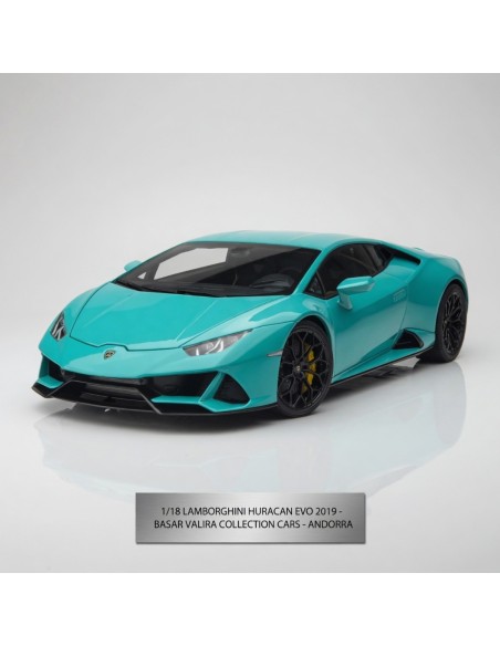 Lamborghini Huracán EVO azul claro 2019 1/18 AUTOart