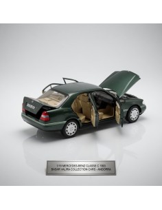 Mercedes-Benz Clase C W202 verde 1993 1/18 Norev 2