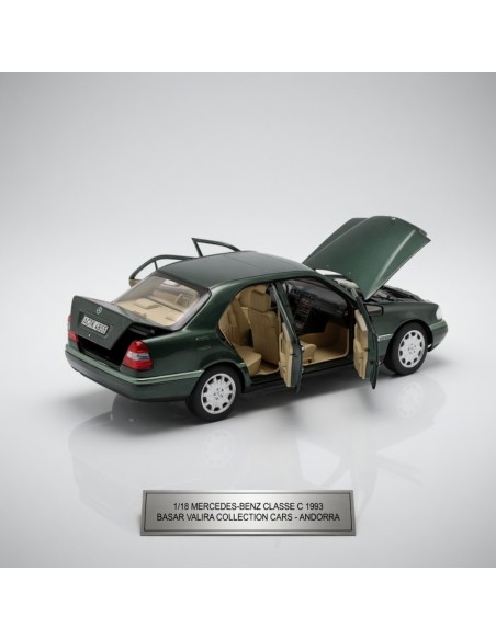 Mercedes-Benz Clase C W202 verde 1993 1/18 Norev