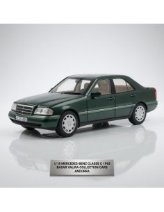 Mercedes-Benz Clase C W202 verde 1993 1/18 Norev