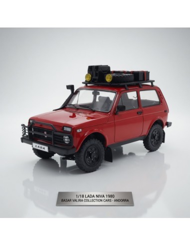 Lada Niva rojo 1980 1/18 Solido