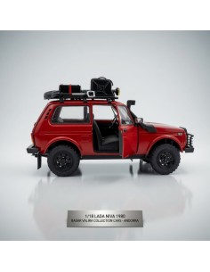 Lada Niva rojo 1980 1/18 Solido 2