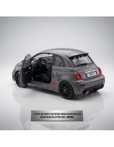 Fiat 695 Abarth XSR Edition Yamaha gris 1/18 Solido