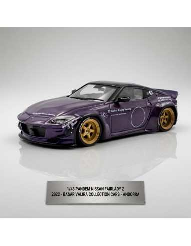 Nissan Fairlady Z Pandem púrpura 2022 1/43 Solido