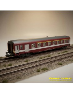 REE Modèles NW342 - UIC Y A7D ex-Capitole SNCF Corail Epoch IV N | Basar Valira Trens