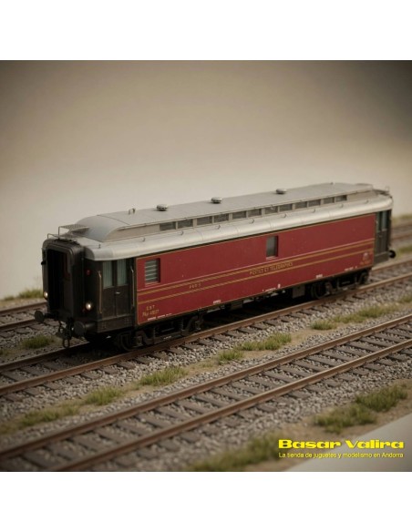 REE VB049 - OCEM 16 m SNCF Ep. II Postal Van H0
